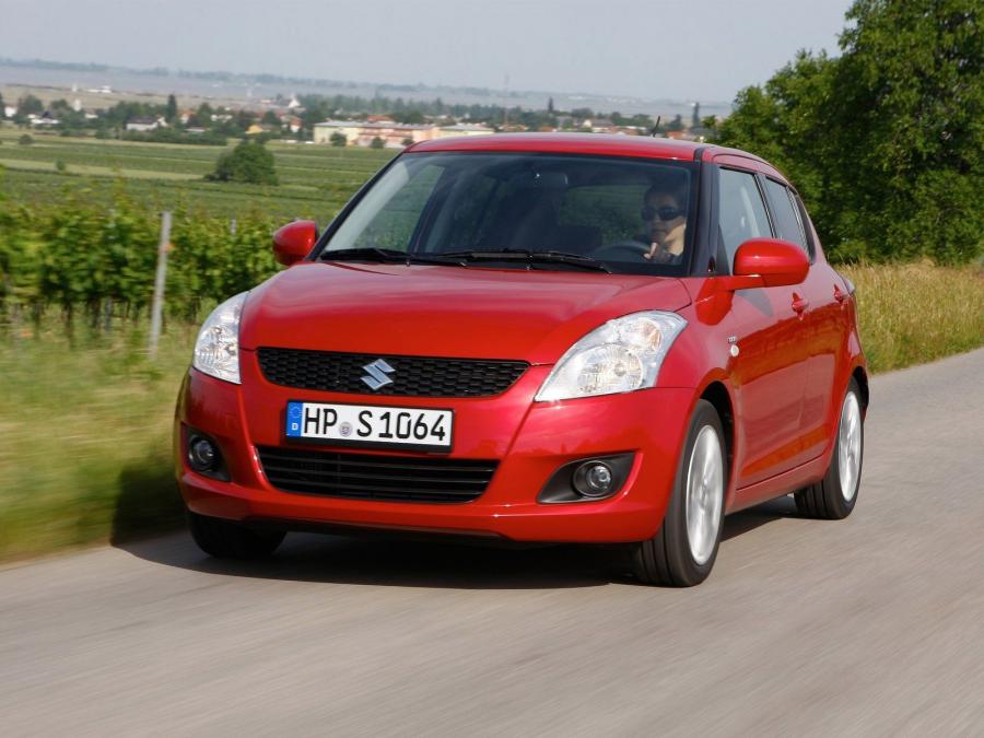  Suzuki Swift 2010 года  (фото 19 из 22)